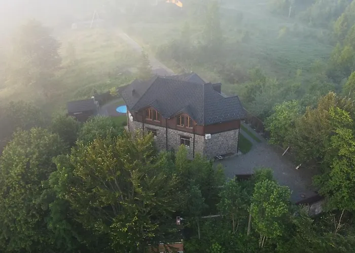 Villa Familia Yaremche